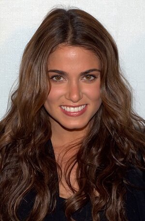 Nikki_Reed_2_by_David_Shankbone_(cropped).jpg
