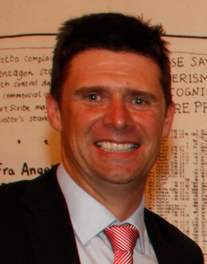 Niall_Quinn_2011_(cropped).jpg