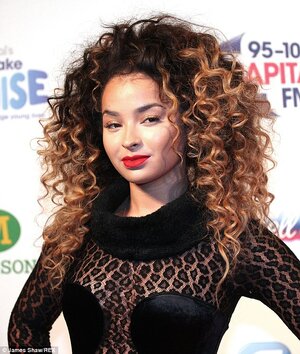 Ella_Eyre.jpg