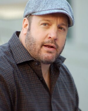 Kevin_James_2011_(Cropped).jpg