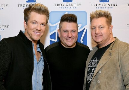 Don-Rooney-Jay-DeMarcus-Gary-LeVox-of-Rascal-Flatts-2019.jpg