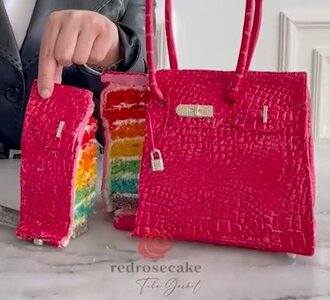 pursecake2.JPG