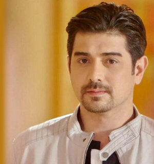 ian-veneracion.jpg