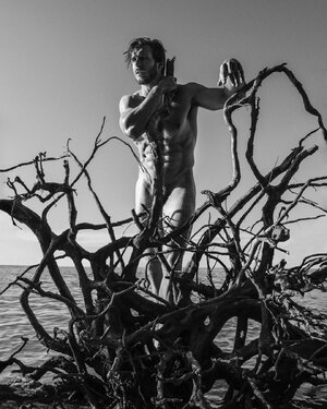 Dusty Lachowicz by Karen Schröder 15245411.jpg