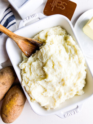 xPerfect-Mashed-Potatoes-Recipe-Photo-03-768x1024.jpg.pagespeed.ic.qiGfHSzoDe.jpeg