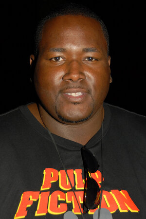 Quinton_Aaron_2010.jpg