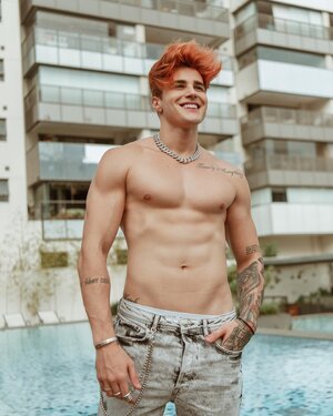 Alex Mapeli 2020 9264.jpg