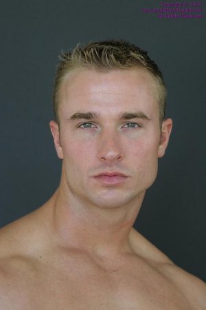 sitting in chair (18).jpg