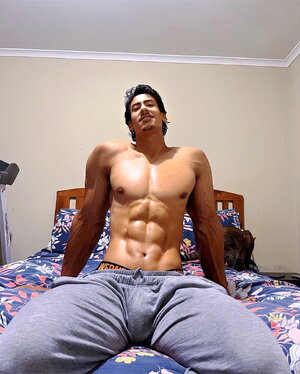 Brown Boy Fit 2023 2 7837.jpg