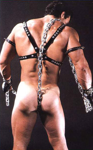 JohnnyTitus-LeatherMasters-004a.jpg