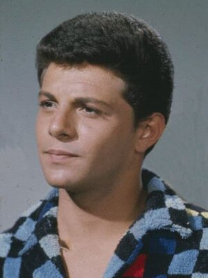 01-frankie-avalon.jpg