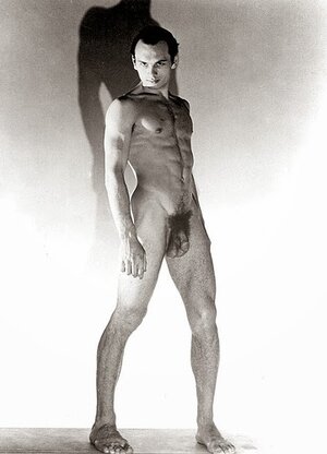 yul brenner nude.jpg