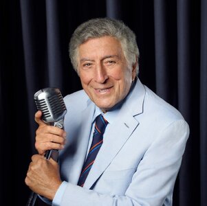 230721085620-01-tony-bennett-restricted.jpg