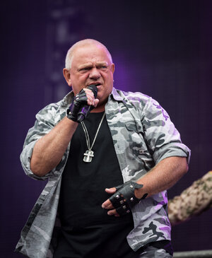 U.D.O._with_Bundeswehr_Musikkorps_-_Wacken_Open_Air_2015-0596_25.jpg