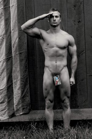 vermont shoot naked bw.jpg