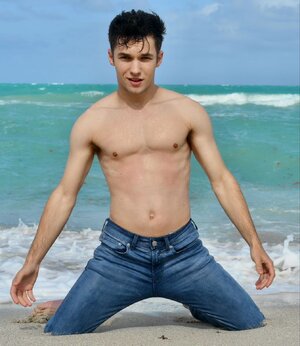 Tell me what you’re thinking 🏖️☀️.jpeg.jpg