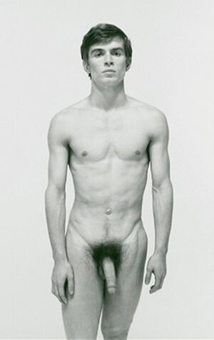 Rudolf Nuryev naked.jpg