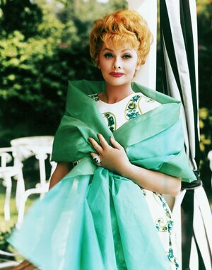 entertainment-2013-08-lucille-ball-main[1].jpg