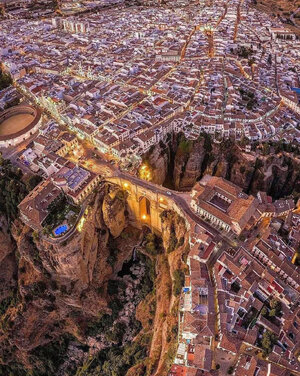Ronda_Malaga_Andalusia-Spain.jpg