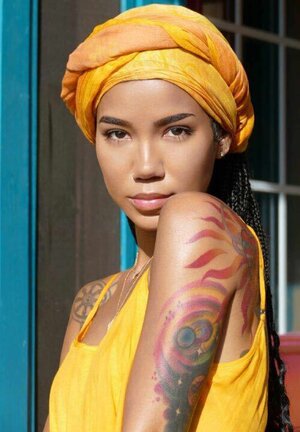 jhene-aiko-1-2000-3a3e3191cdb6492eaa15929b6cc0ca35.jpg