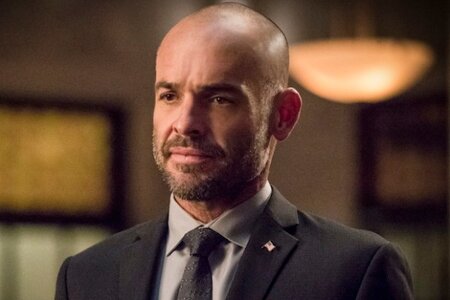 arrow-paul-blackthorne-leaving-season-7.jpg