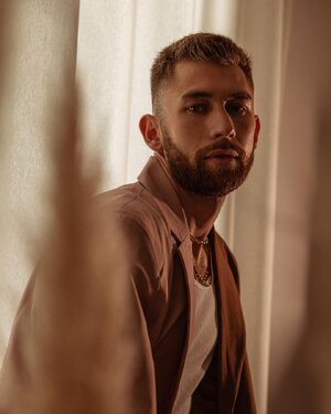 anthonydehodencq 189546053.jpg