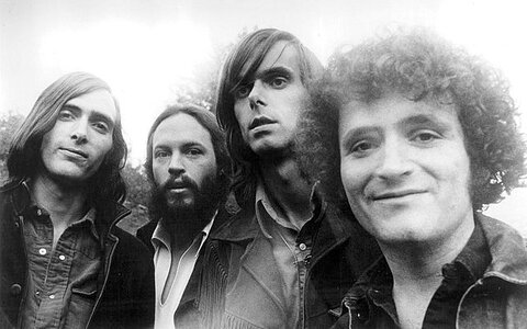 640px-Quicksilver_Messenger_Service_1970.jpeg.jpg