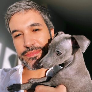 Guilherme Guedes  with Helena 1.jpg