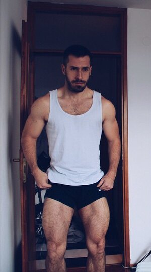 posted by MisterN in facial hair 20.7.15.jpg