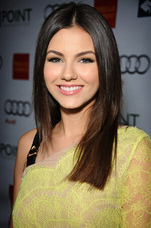 Victoria_Justice_2013.jpg