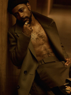LAKEITH_2BSTANFIELD_2BSHIRTLESS_2B5.jpg
