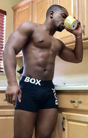 Rolando Vizcay 2BShot_2B2018-04-22_2Bat_2B7.16.41_2BAM.jpg