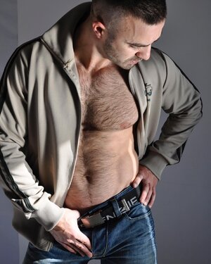 2 Enzo 2015 102716157.jpg