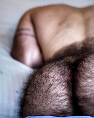 culo peludo17.jpg