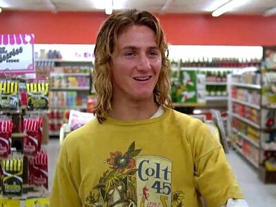 film-fast_times_at_ridgemont_high-1982-jeff_spicoli-sean_penn-tshirts-colt_45_tshirt.jpg