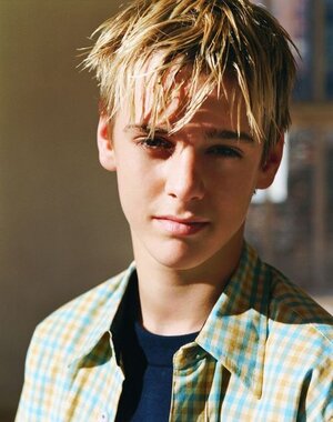 Last additions - Aaron Carter - Retro Photos.jpeg
