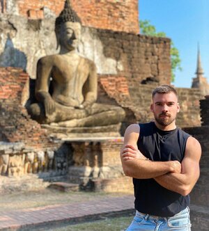 78884489_Sukhothai -Thailand.jpg