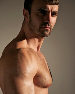 Enzo 2017 118645424.jpg