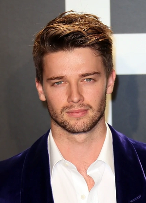 Patrick-schwarzenegger_29.png