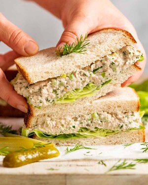 Tuna-sandwich_2.jpg