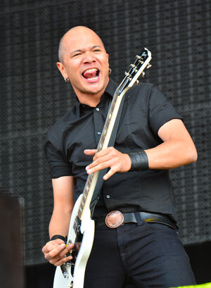 Danko_Jones_–_Wacken_Open_Air_2015_01.jpg