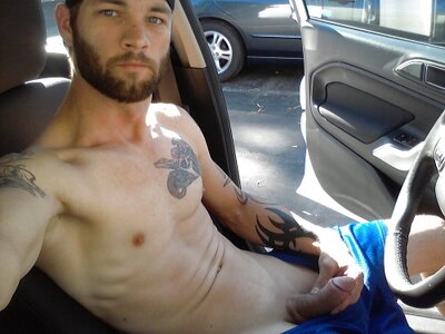 Straight-Guy-Show-Dick-on-Car.jpg