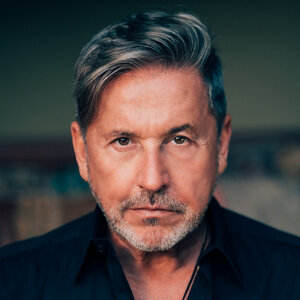 800x800-ricardo-montaner.jpg