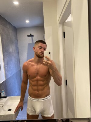 Marcus Law FacyrdZVsAMRtfg.jpg