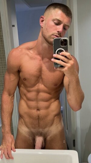 Marcus Law F1Vd39hXwAYXdQg.jpg