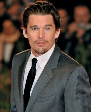 Ethan-Hawke-2009.jpg
