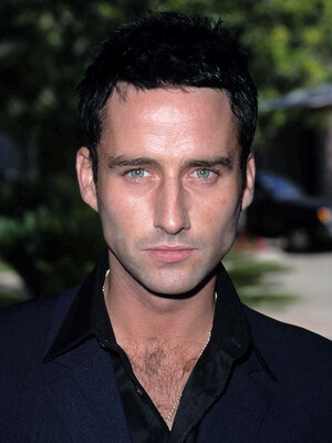 Glenn_Quinn (1).jpg