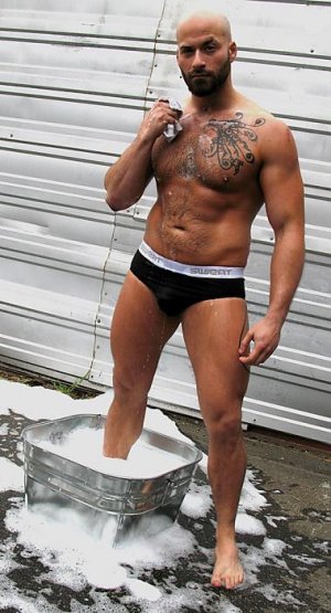 catalogue-sport brief.jpg