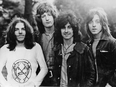 badfinger.alamy.jpg