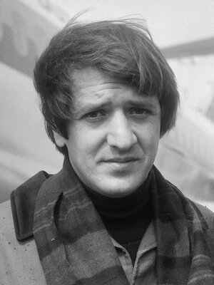 Sonny_Bono_in_1966.jpg
